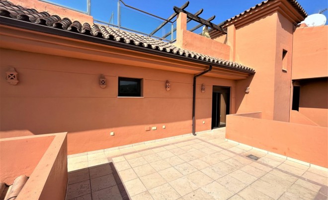 Venta · Apartamento / Piso · Casares · Costa del Sol