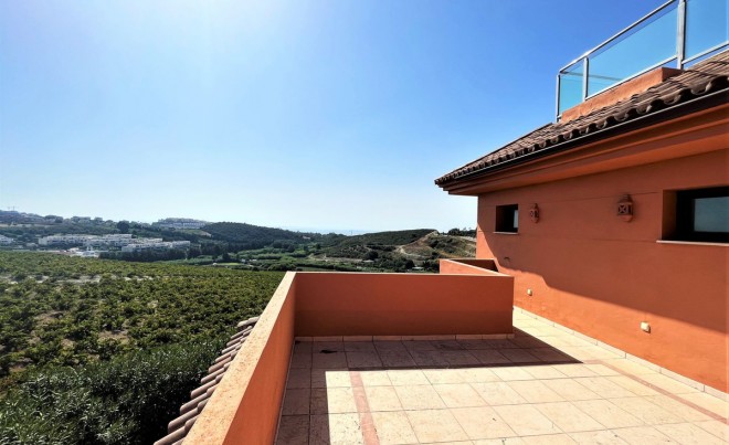 Venta · Apartamento / Piso · Casares · Costa del Sol