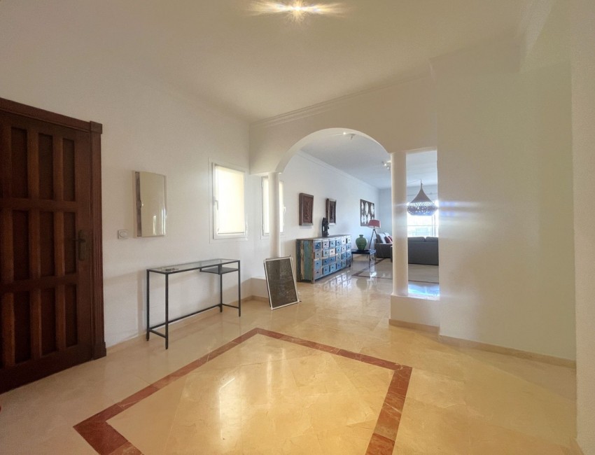 Sale · Apartment / Flat · San Roque · Costa del Sol