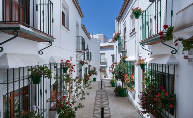 Revente · Villa · Casares · Costa del Sol