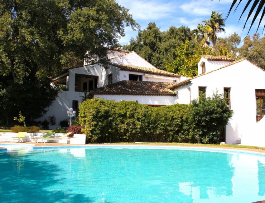 Venta · Villa / Chalet · Casares · Costa del Sol