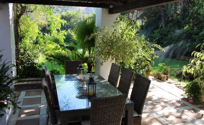 Venta · Villa / Chalet · Casares · Costa del Sol