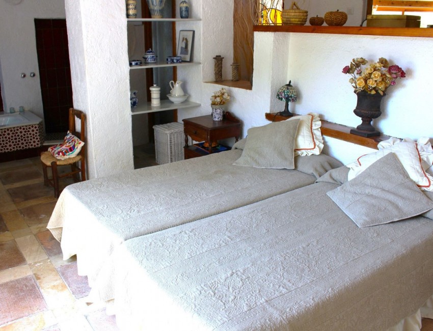 Venta · Villa / Chalet · Casares · Costa del Sol