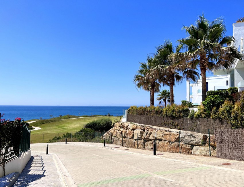 Sale · Apartment / Flat · La Alcaidesa · Costa del Sol