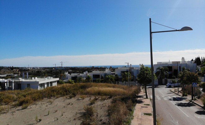 Sale · Plot / Land · Estepona · Costa del Sol