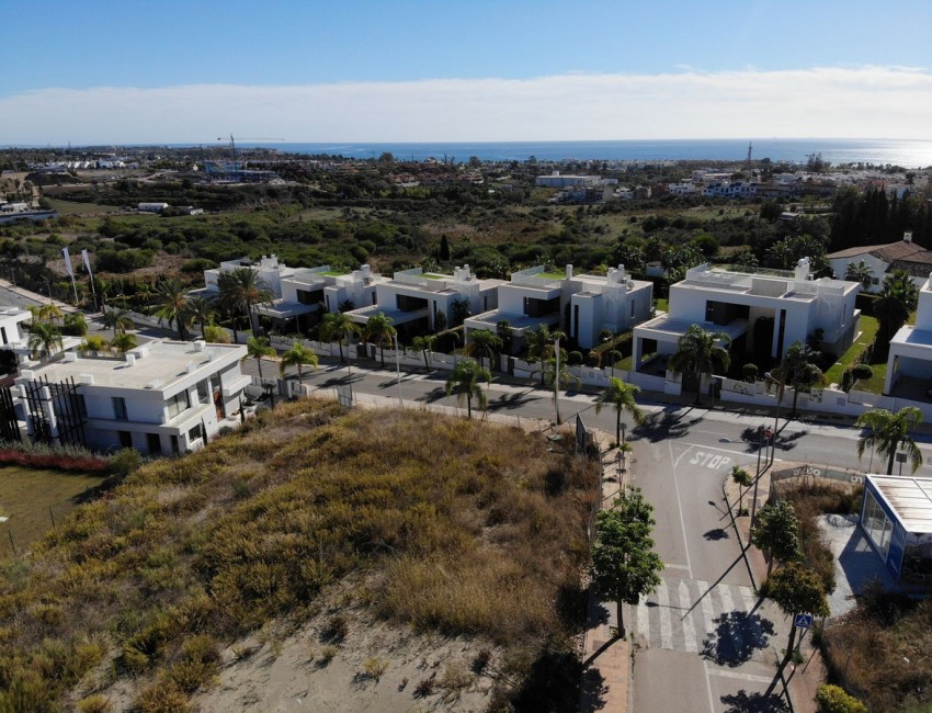 Sale · Plot / Land · Estepona · Costa del Sol