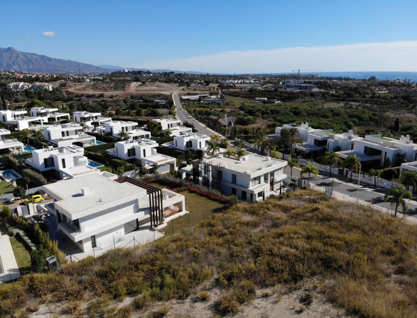 Sale · Plot / Land · Estepona · Costa del Sol