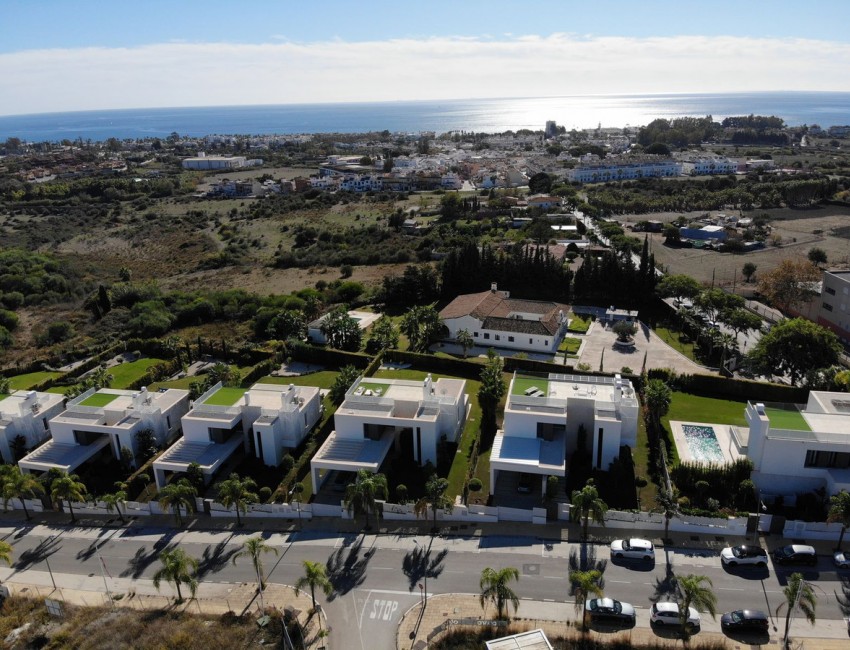 Sale · Plot / Land · Estepona · Costa del Sol