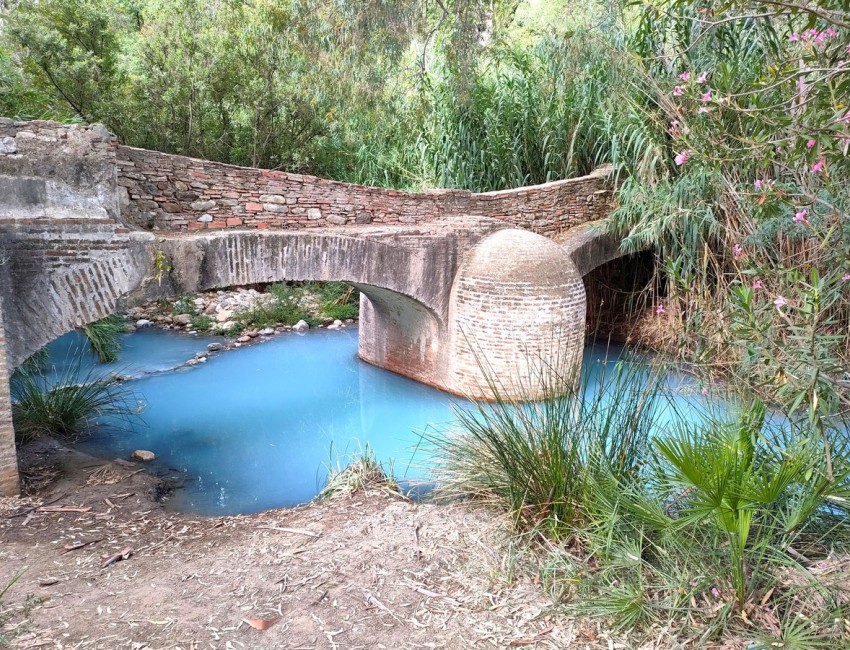 Revente · Villa · Casares · Costa del Sol