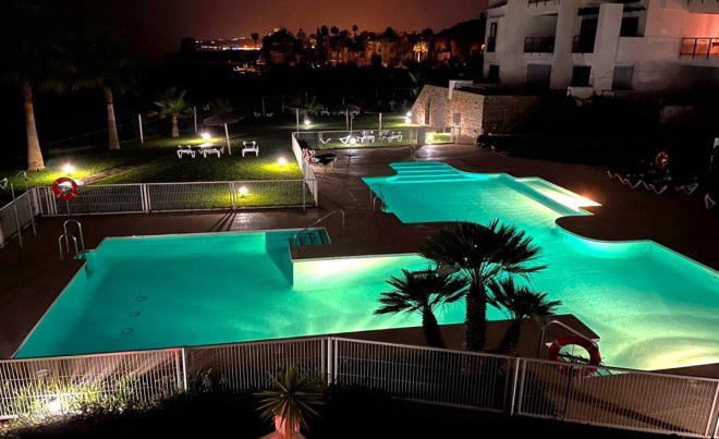 Sale · Apartment / Flat · Casares · Costa del Sol