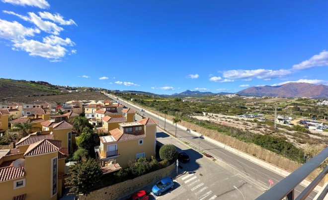 Sale · Apartment / Flat · San Luis de Sabinillas · Costa del Sol