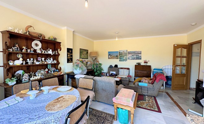 Sale · Apartment / Flat · San Luis de Sabinillas · Costa del Sol