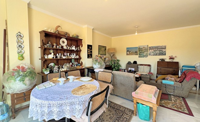 Sale · Apartment / Flat · San Luis de Sabinillas · Costa del Sol