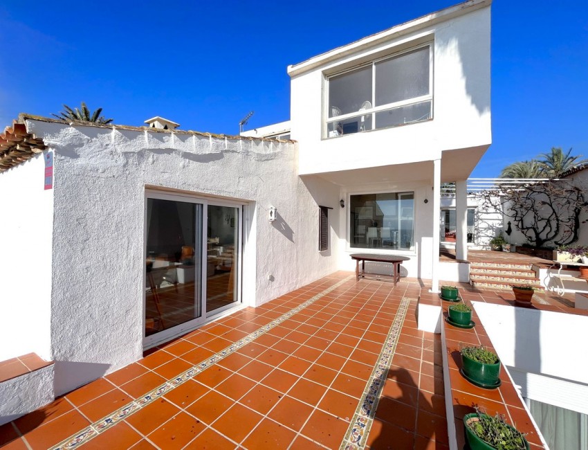 Venta · Villa / Chalet · Estepona · Costa del Sol