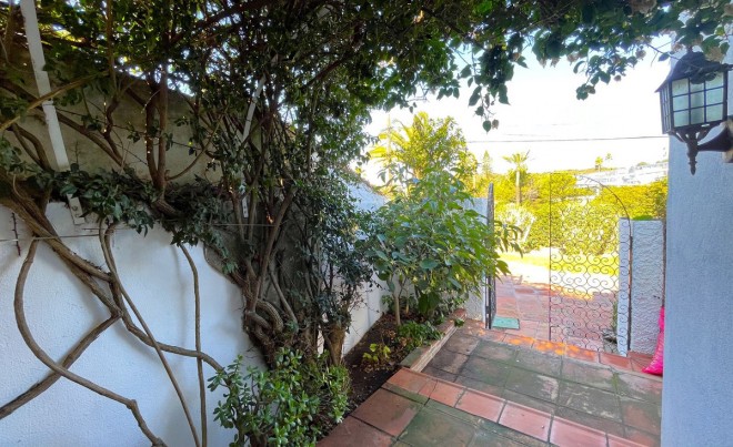 Venta · Villa / Chalet · Estepona · Costa del Sol