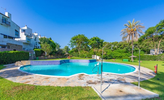 Venta · Villa / Chalet · Estepona · Costa del Sol