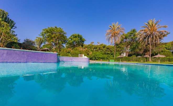 Venta · Villa / Chalet · Estepona · Costa del Sol