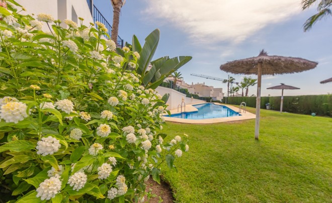 Venta · Villa / Chalet · La Duquesa · Costa del Sol