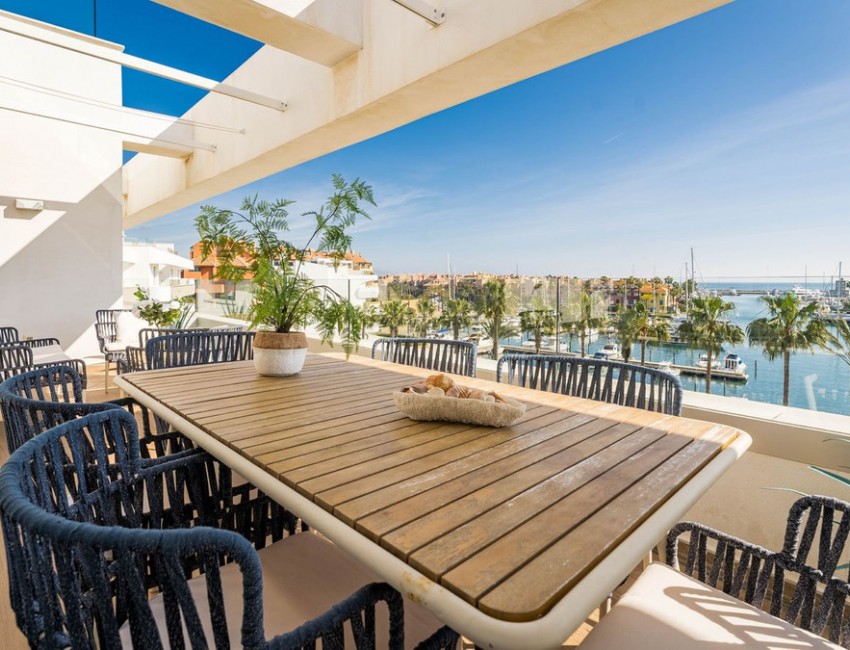 Sale · Apartment / Flat · Sotogrande · Costa del Sol