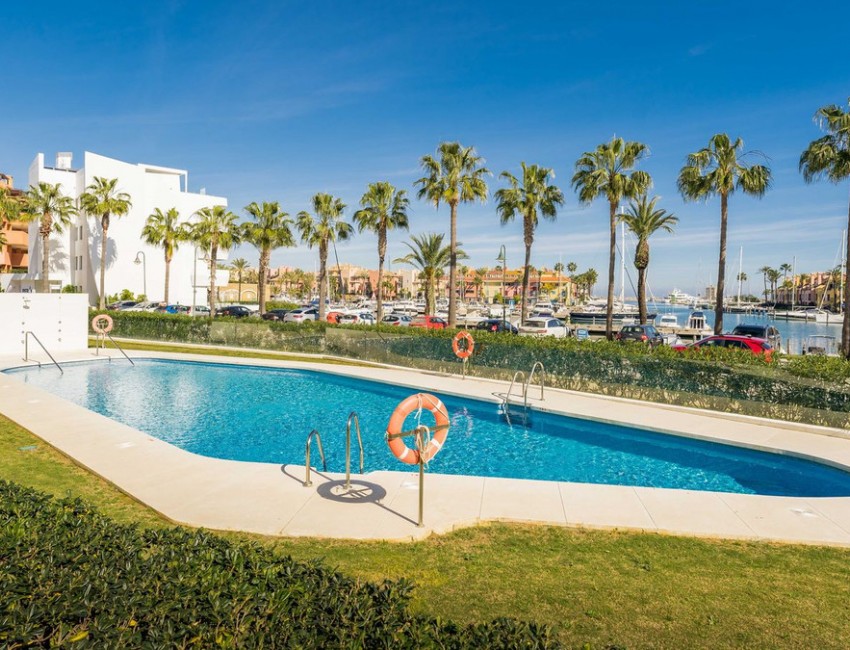 Sale · Apartment / Flat · Sotogrande · Costa del Sol