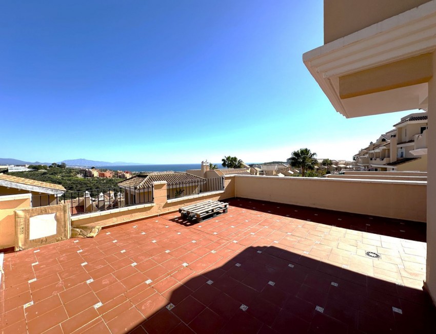 Sale · Bungalow / Townhouse / Detached / Terraced · La Duquesa · Costa del Sol