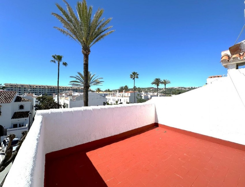 Revente · Bungalow / Maison de Ville · Casares · Costa del Sol