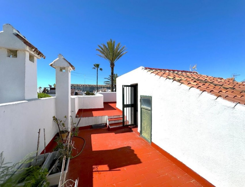 Sale · Bungalow / Townhouse / Detached / Terraced · Casares · Costa del Sol