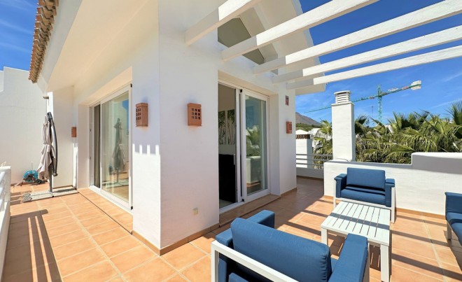 Sale · Apartment / Flat · Casares · Costa del Sol