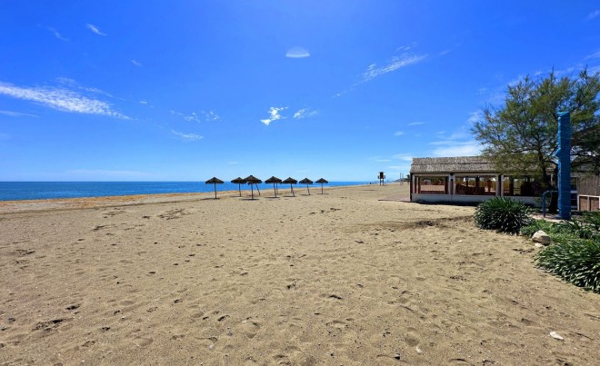 Revente · Bungalow / Maison de Ville · Casares · Costa del Sol