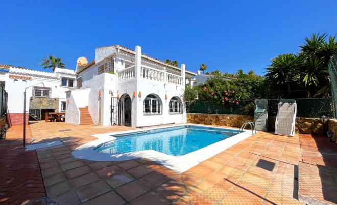 Sale · Bungalow / Townhouse / Detached / Terraced · Manilva · Costa del Sol