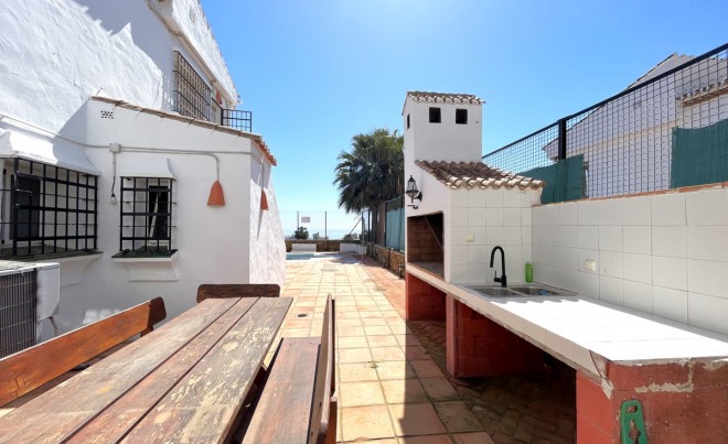 Sale · Bungalow / Townhouse / Detached / Terraced · Manilva · Costa del Sol