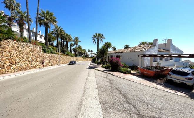 Sale · Bungalow / Townhouse / Detached / Terraced · Manilva · Costa del Sol