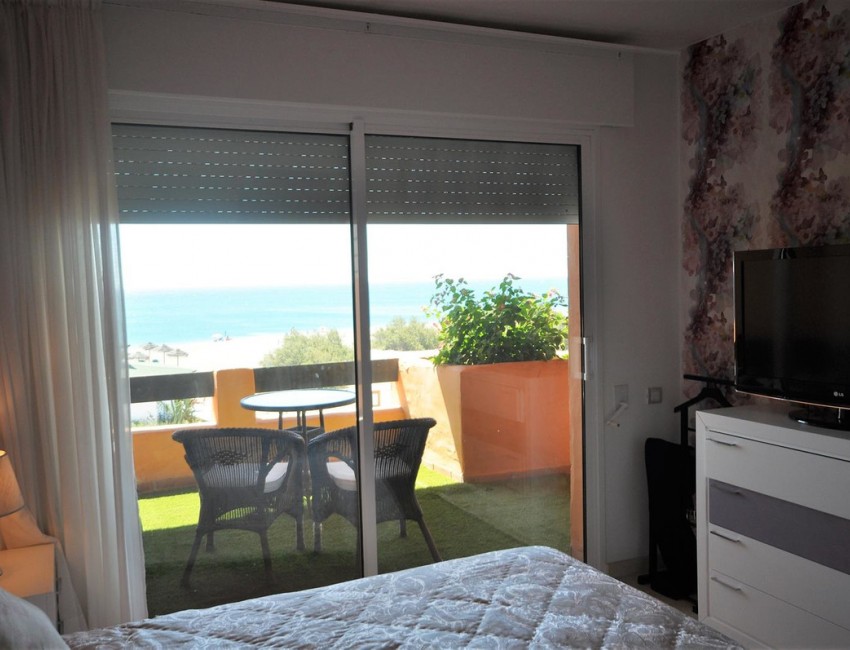 Sale · Apartment / Flat · La Duquesa · Costa del Sol