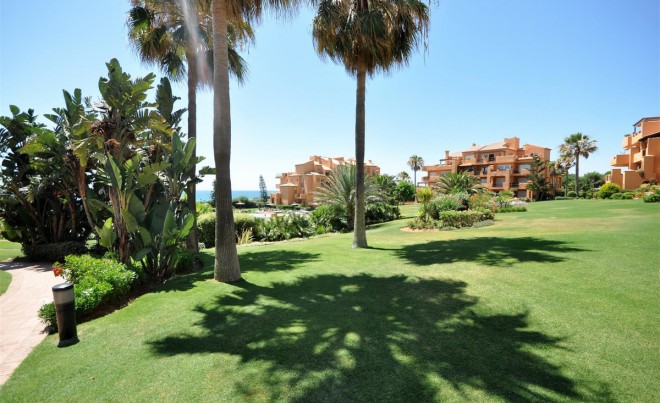 Sale · Apartment / Flat · La Duquesa · Costa del Sol