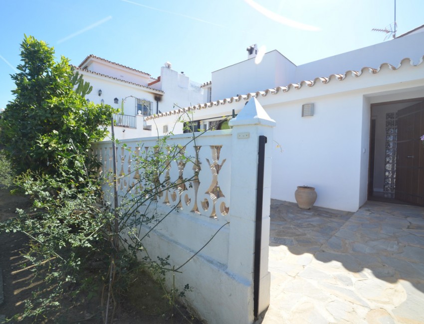 Venta · Bungalow / Adosado / Semiadosado · La Duquesa · Costa del Sol