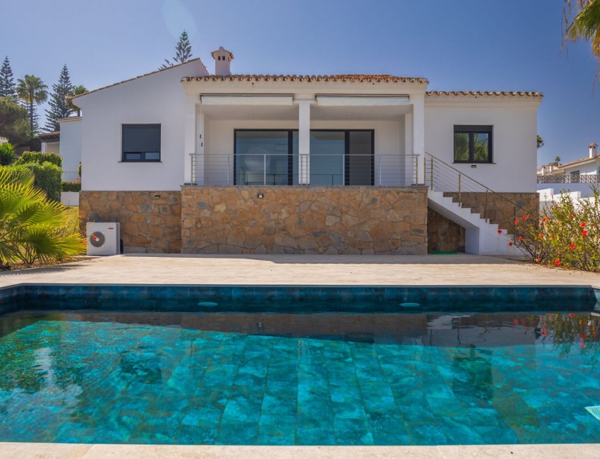 Venta · Villa / Chalet · La Duquesa · Costa del Sol