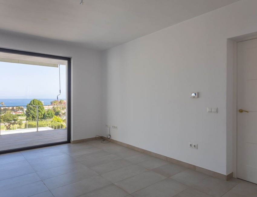 Venta · Villa / Chalet · La Duquesa · Costa del Sol