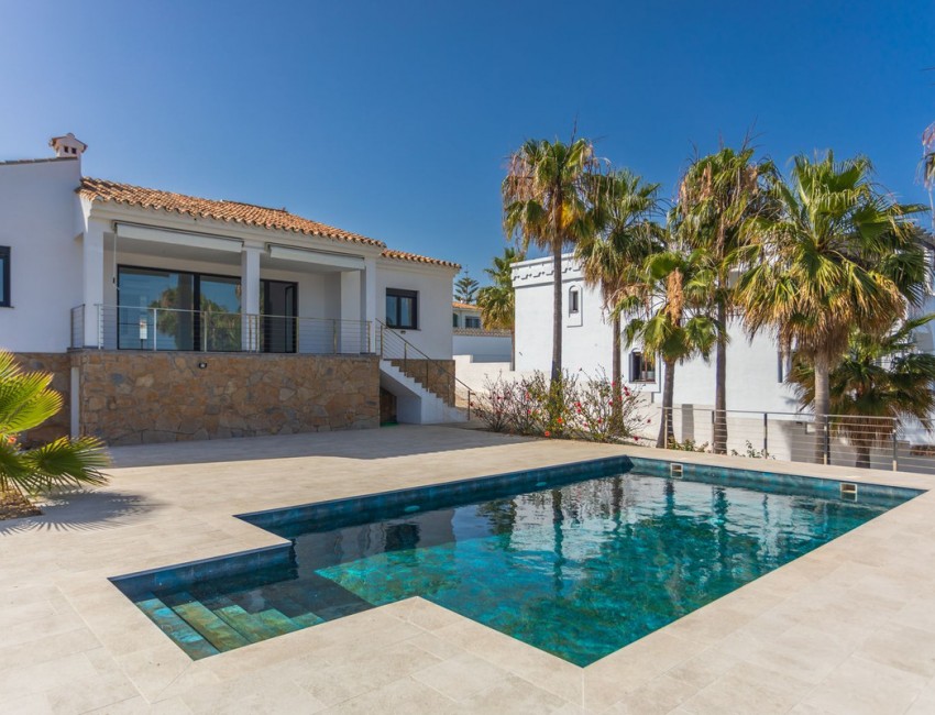 Venta · Villa / Chalet · La Duquesa · Costa del Sol