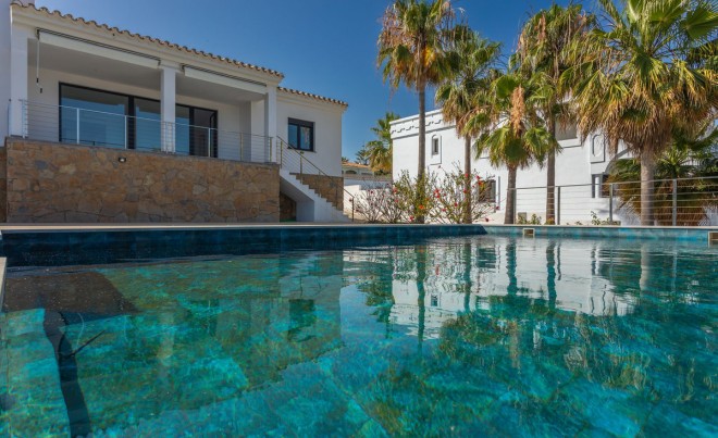 Venta · Villa / Chalet · La Duquesa · Costa del Sol