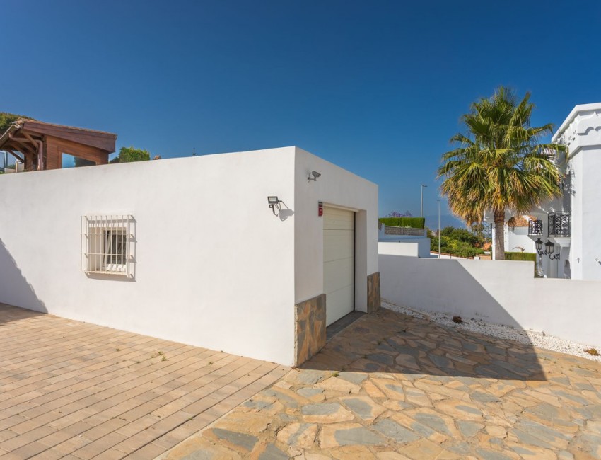 Venta · Villa / Chalet · La Duquesa · Costa del Sol