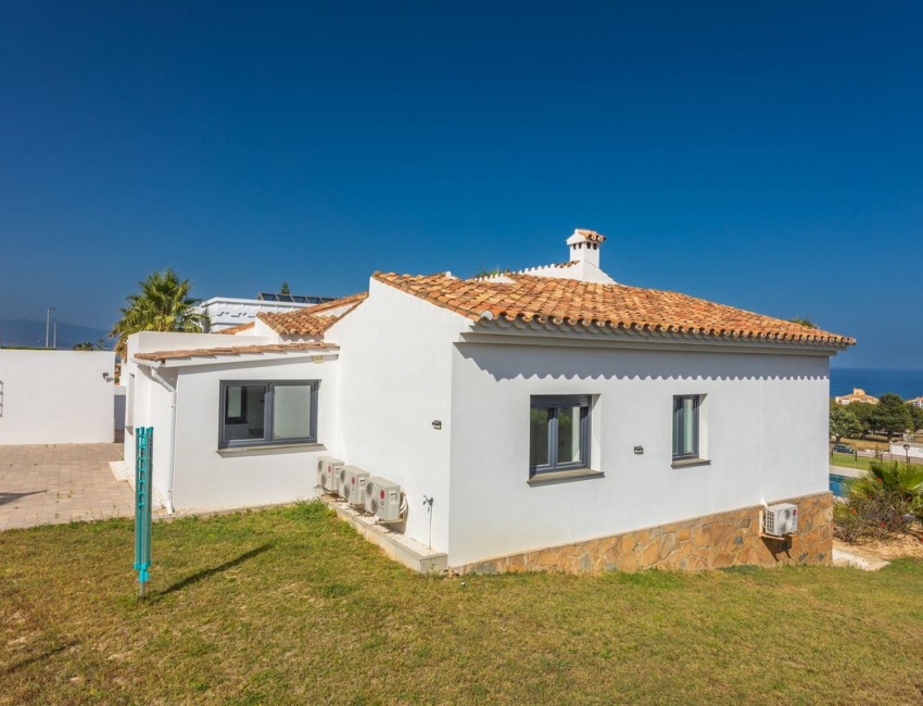 Venta · Villa / Chalet · La Duquesa · Costa del Sol