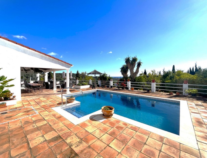 Venta · Villa / Chalet · Estepona · Costa del Sol