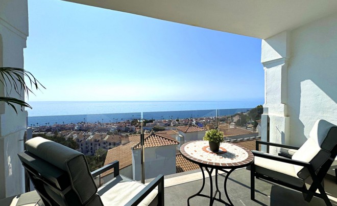 Sale · Apartment / Flat · La Duquesa · Costa del Sol