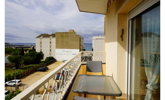 Venta · Apartamento / Piso · Roses