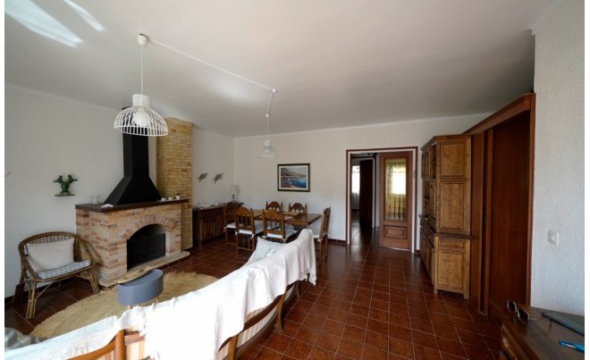 Venta · Apartamento / Piso · Roses