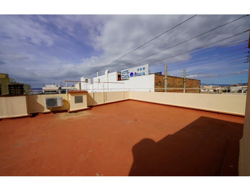 Venta · Apartamento / Piso · Roses