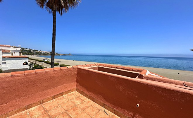 Sale · Bungalow / Townhouse / Detached / Terraced · Casares · Costa del Sol