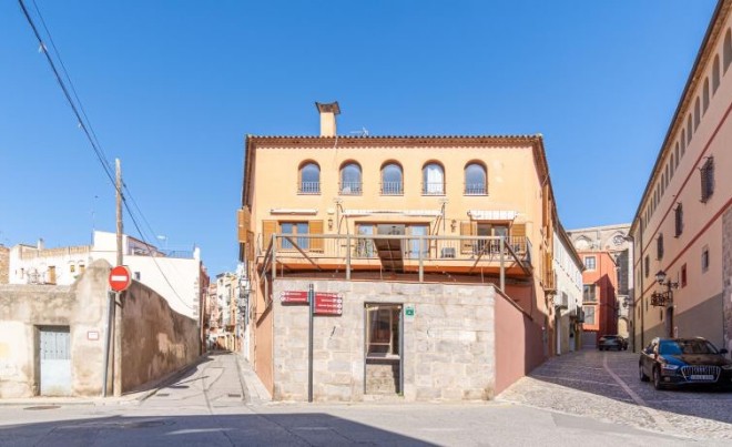 Venta · Local Comercial · Castelló d'Empúries