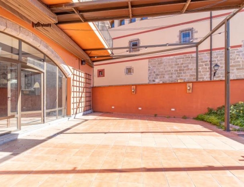 Venta · Local Comercial · Castelló d'Empúries