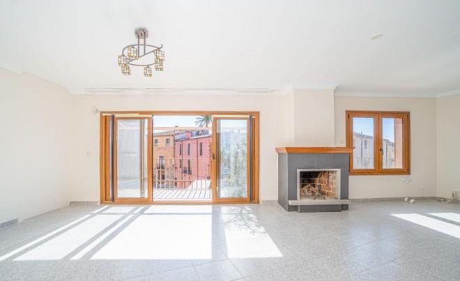 Venta · Local Comercial · Castelló d'Empúries